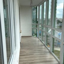 фото остекленных и утепленных балконов
